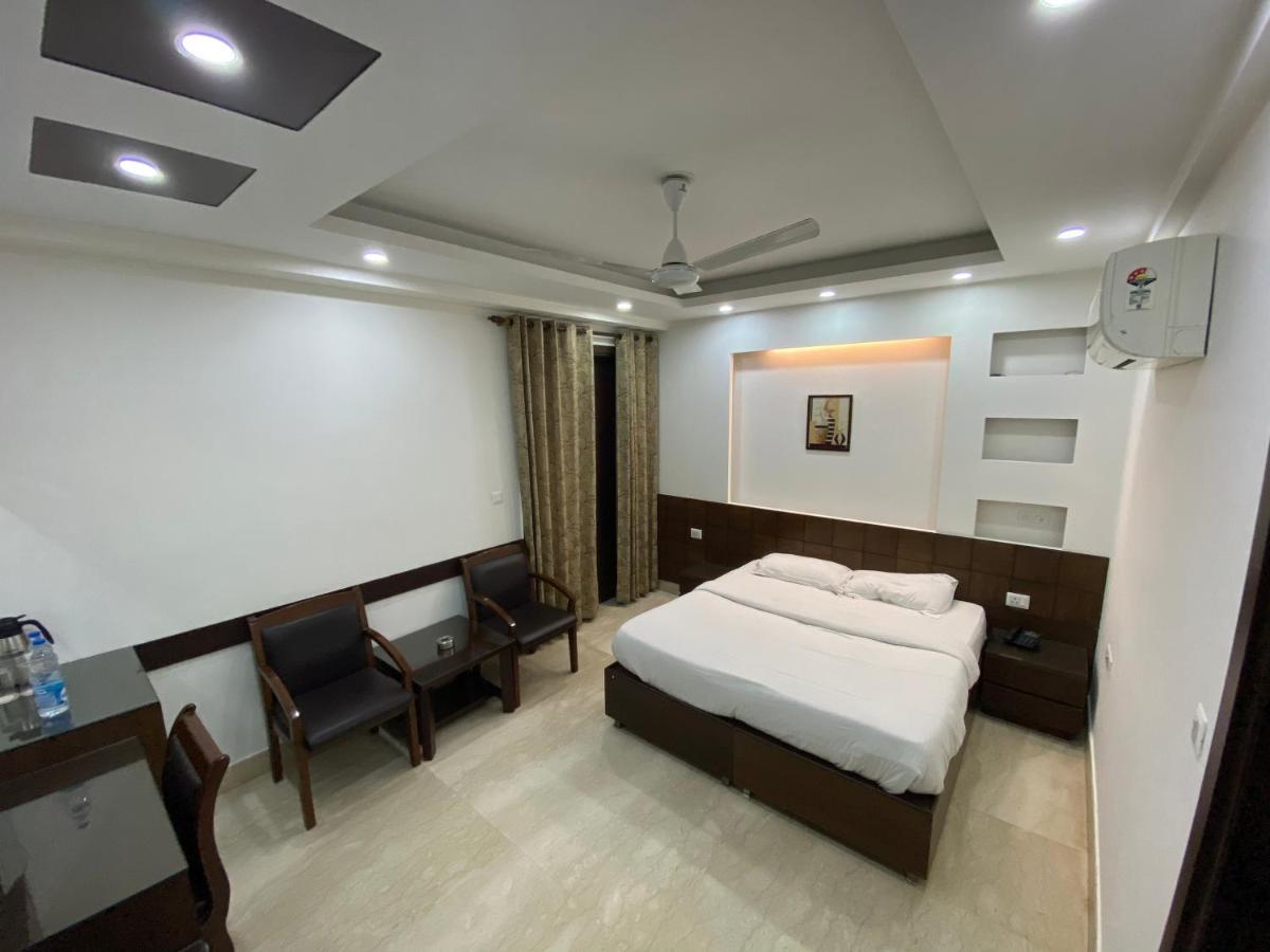 Sheesh Mahal Bed & Breakfast Nowe Delhi Zewnętrze zdjęcie
